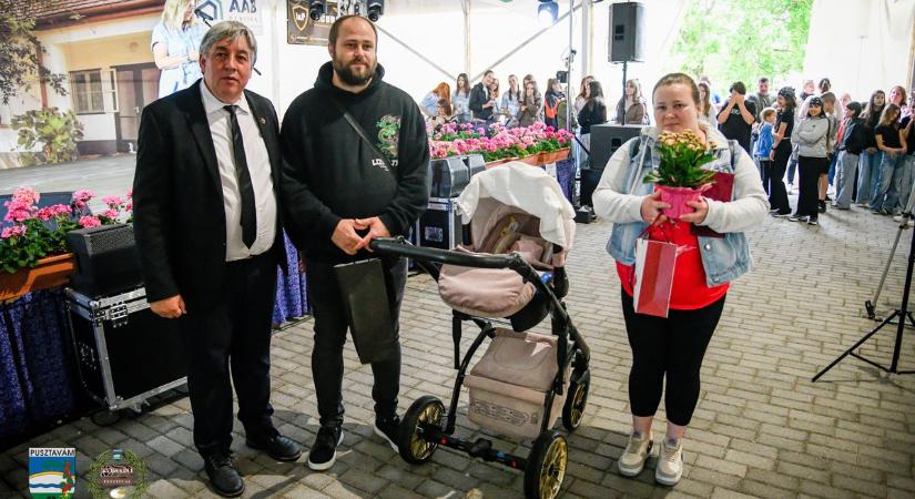 A barátság és a furfang süteménye