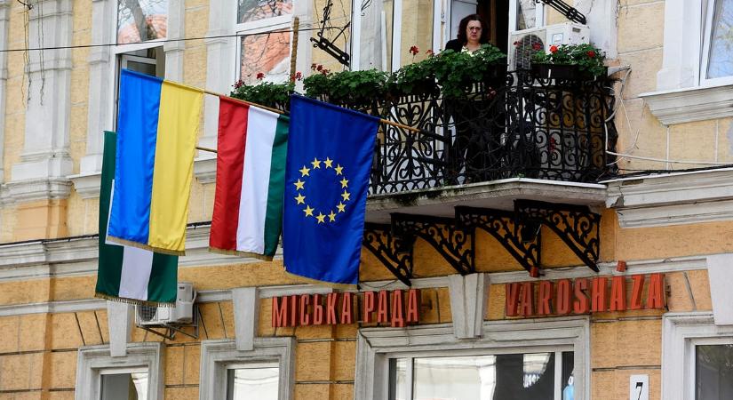 Gergelyi Júlia: Cserép, malter, Európa, avagy mire várom a választ Magyar Pétertől és Volodimir Zelenszkijtől