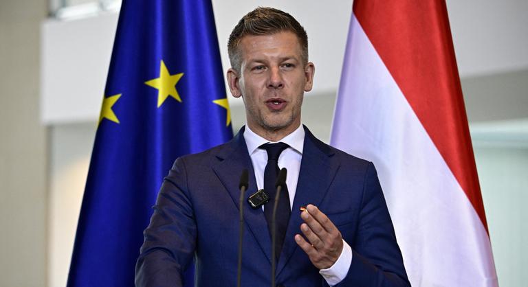 Minden szem Magyar Péterre szegeződik az EU-csúcson