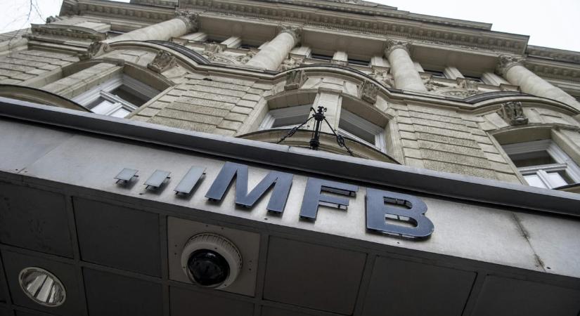 Az MFB-t még azelőtt meg kell szabadítani a csontvázaktól, hogy százmilliárdok kerülnének oda az EU-ból