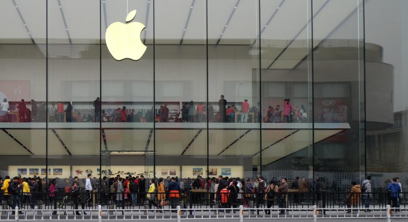 Megszólalt az Apple vezére: olyan áremelés jöhet, aminek a vásárlók egyáltalán nem fognak örülni