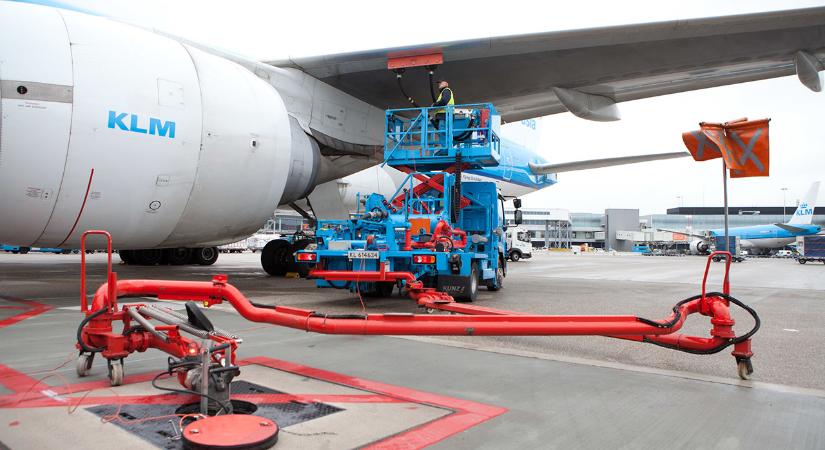 Szintetikus kerozin-keverékkel repült a KLM egyik járata
