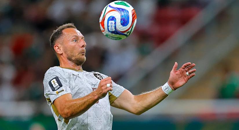 Sörfőzde udvaráról is szorítanak a csehekért a Dél-Afrika elleni vb-csoportmeccsen
