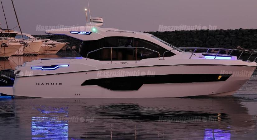 A Balaton úszó nyaralóiból árad a luxus, ezekről a hajókról a naplemente is más fotók