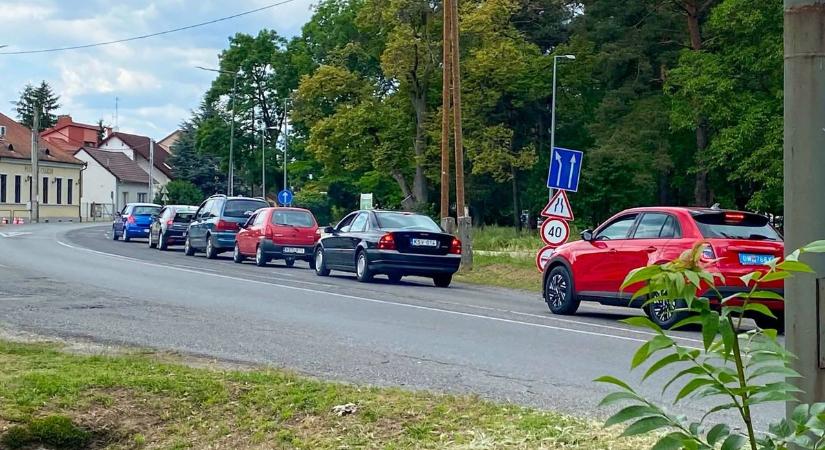 Lezárás: hétfőtől zsákutca lesz a Dolgozók útja egy szakasza