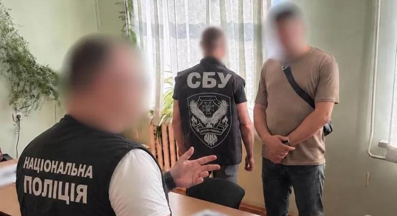 Vesztegetés gyanúja az Ukrzaliznicjánál: 1000 dollárért ígért áramcsatlakozást egy tisztviselő