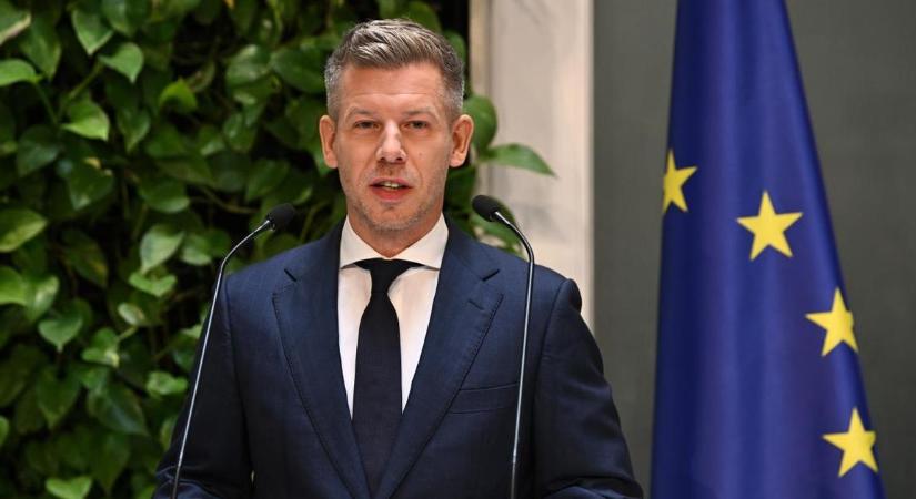 Magyar Péternek óriási megtiszteltetés Magyarországot képviselni az Európai Tanács ülésén