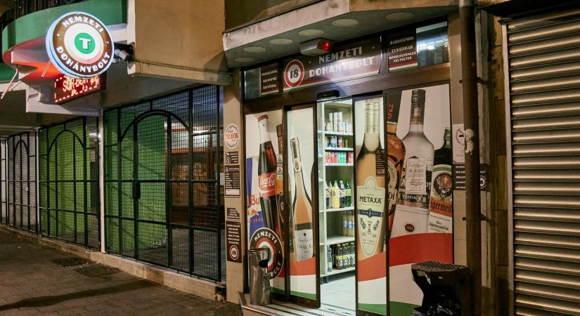 Felülvizsgálja a kormány a dohánykoncessziók rendszerét is