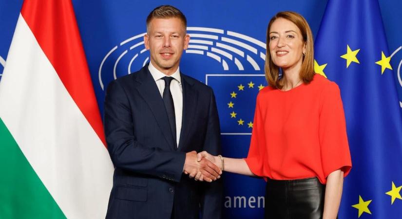 Nyolc év után fordulat? Magyar Péter és az EP elnöke egyetértenek