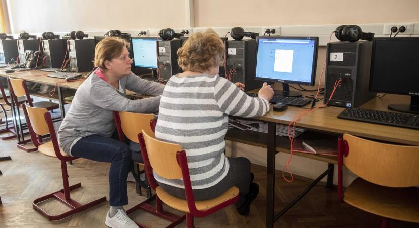 Kapronczai Balázs: a TÉR kivezetése az első lépése annak, hogy egy kicsit csökkentsék a pedagógusok terheit