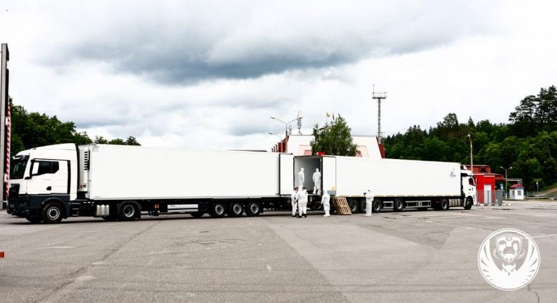 Újabb több mint 500 katona holttestét szállították vissza Ukrajnába