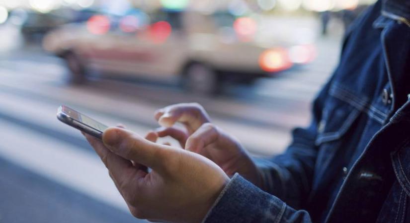 Ingyenes és korlátlan mobilnetet ad az egyik nagy hazai szolgáltató egy egész napig: ekkor élesedik