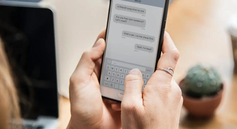 Új funkció a Messengerben: szelfivel reagálhatsz az üzenetekre