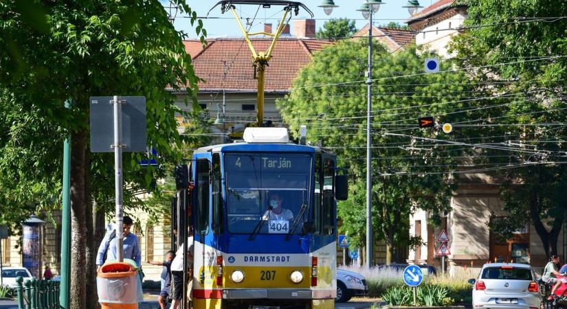 Baleset miatt pótlóbuszok közlekednek az érintett vonalon