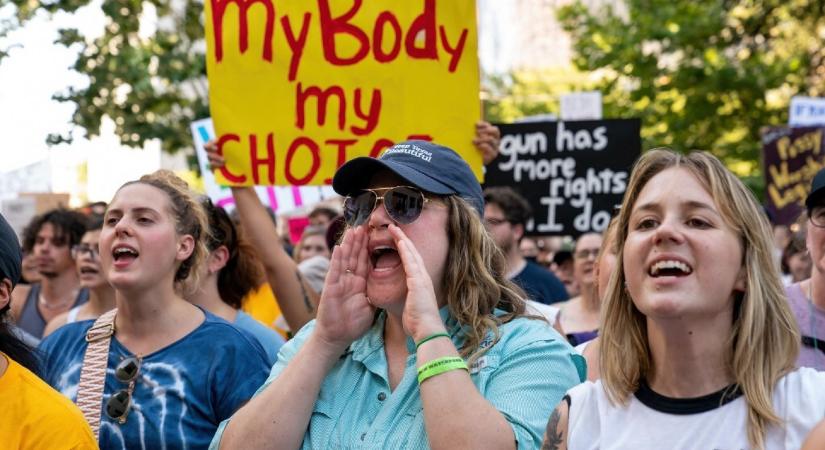 Eltörlik a háromnapos várakozási időt abortusz előtt Írországban
