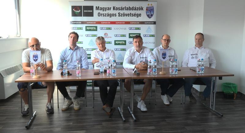 Összetartás és küzdeni tudás