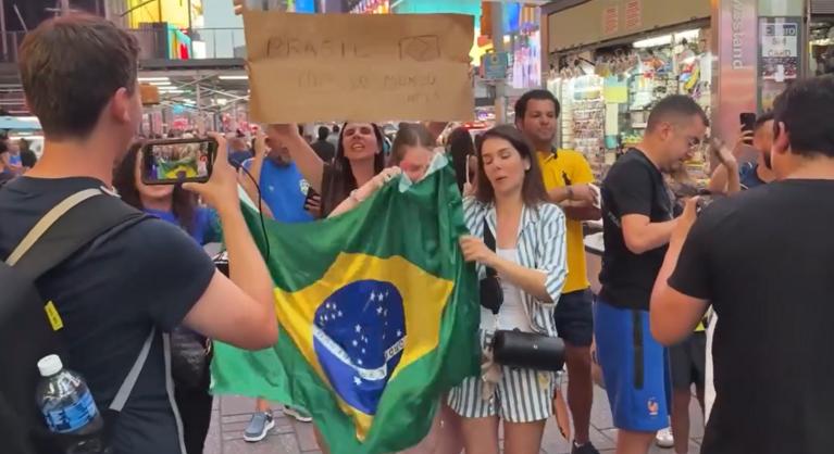 Brazil szurkolónők táncoltak a helyszíni tudósítónknak – ilyen volt a vb első hete a pályán kívül