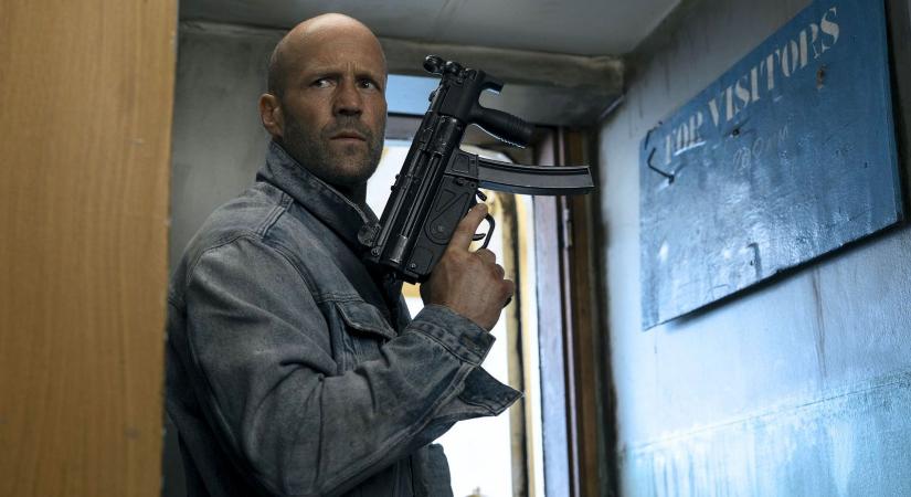 Magyar előzetest kapott Jason Statham új akciófilmje, a Zendülés, már nyáron a mozikban!