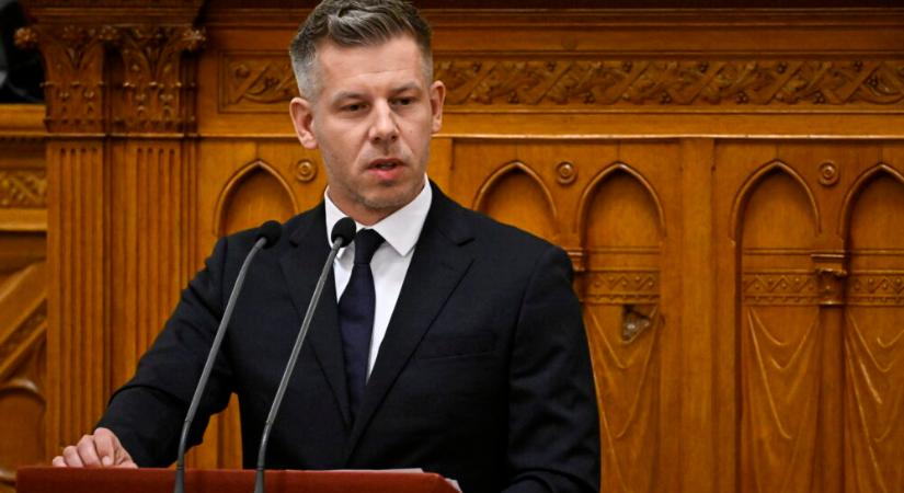 A védett üzemanyagárak mellett a dohány- és kaszinókoncesszióknak is nekimegy a Tisza-kormány