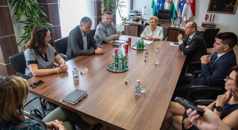 Egyeztetés a horvát közösségről