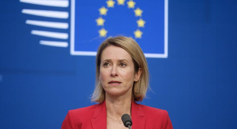 Komoly belharcok zajlanak Brüsszelben, ismét kiéleződött Ursula von der Leyen és Kaja Kallas közötti konfliktus