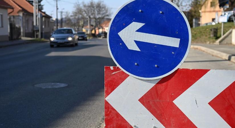 Most jön még csak a java az egri felújításnak! Az Tetemvár utcában lezárás jön