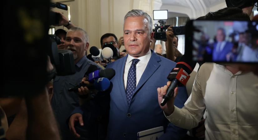 PNL-képviselő: A PSD eszközként használja Adrian Veșteát a liberális meggyengítésére