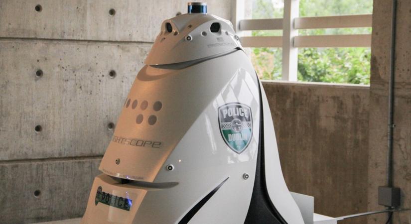 Semmi dolga nem akadt, egy év után nyugdíjba gurul az ohiói robotzsaru