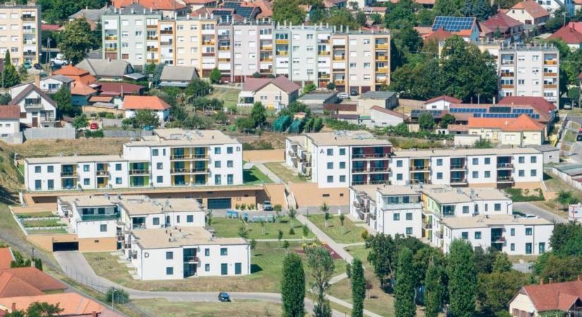 A nyár nagy nyertesei a lakásvásárlók lehetnek – Jön az alkuk szezonja, ezzel vége a túlárazott ingatlanoknak