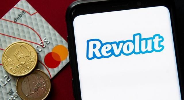Így bukhatsz ezreket a Revoluttal: mutatjuk, hol maradt ingyenes a készpénzfelvétel