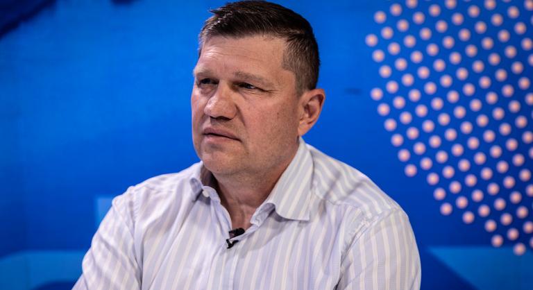 Kilép a Fideszből az újbudai politikus, függetlenként folytatja