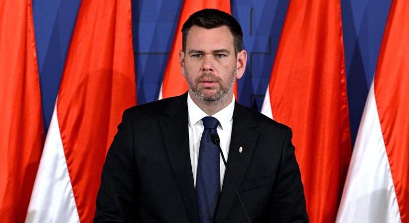 Vitézy Dávid szerint kiválóan halad az uniós pénzek hazahozatalával összefüggő munka