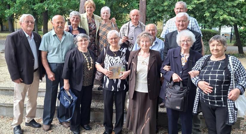 Berettyóújfaluban találkoztak hatvan év után