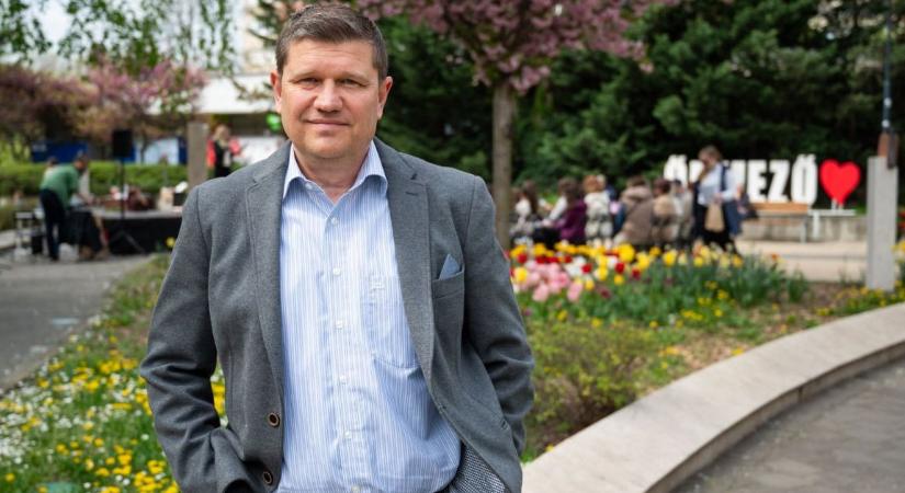 Kilépett a Fidesz-frakcióból egy újbudai képviselő