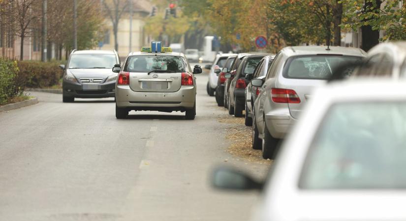 Kertvárosi övezeteket is érintene a terv, de a Fidesz szerint át kell gondolni a parkolási zónák határait