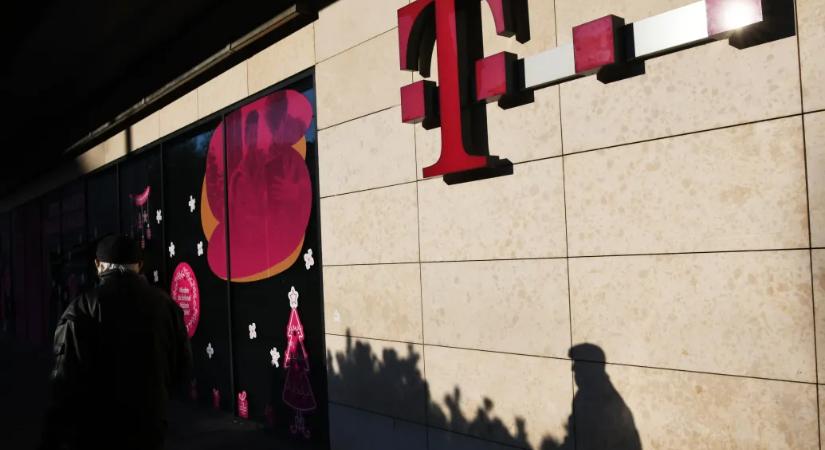 Eddig tartott az „önkéntes árkorlátozás”, árat emel a Telekom, a Yettel és a One