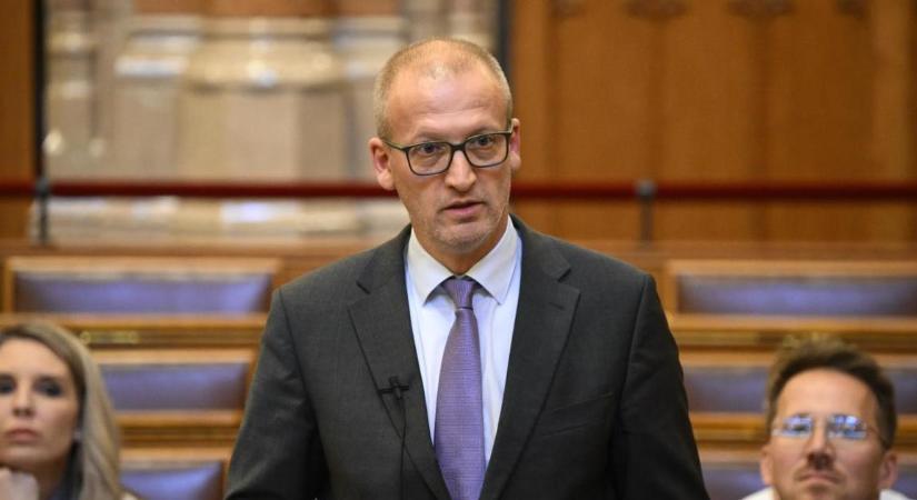 Tarr Zoltán szerint néhány héten belül módosíthatják a médiatörvényt