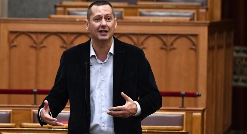 Kilép az MSZP-ből a parkfenntartási korrupciós ügyben letartóztatott Molnár Zsolt