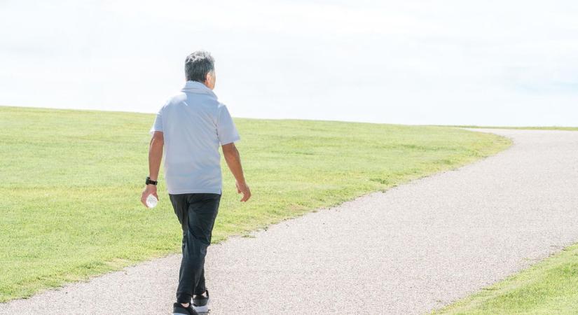 Tolókocsit jósoltak neki, 63 évesen fittebb, mint valaha – daganatos és autoimmun betegségéből gyógyult fel a szombathelyi orvos