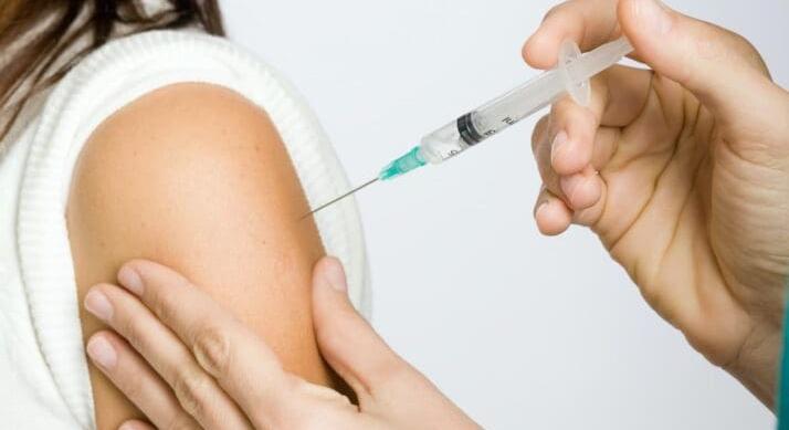 Történelmi áttörés – Szinte nullára csökkentette a méhnyakrák miatti halálozást a HPV-oltás