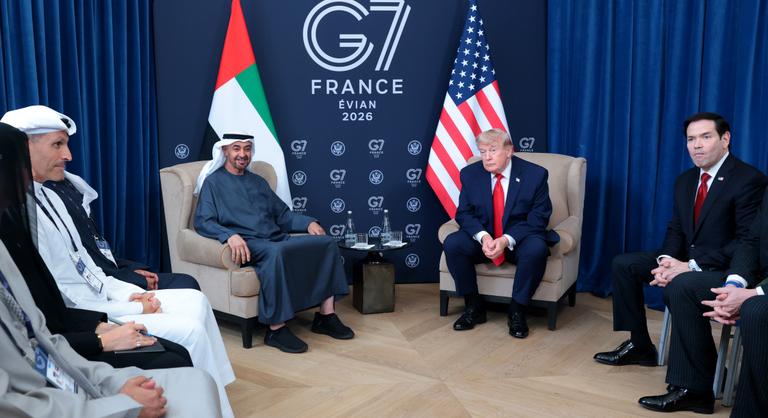 Pokolian drágán adta magát Irán, ésszel felfoghatatlan pénzért kötött tűzszünetet az amerikaiakkal