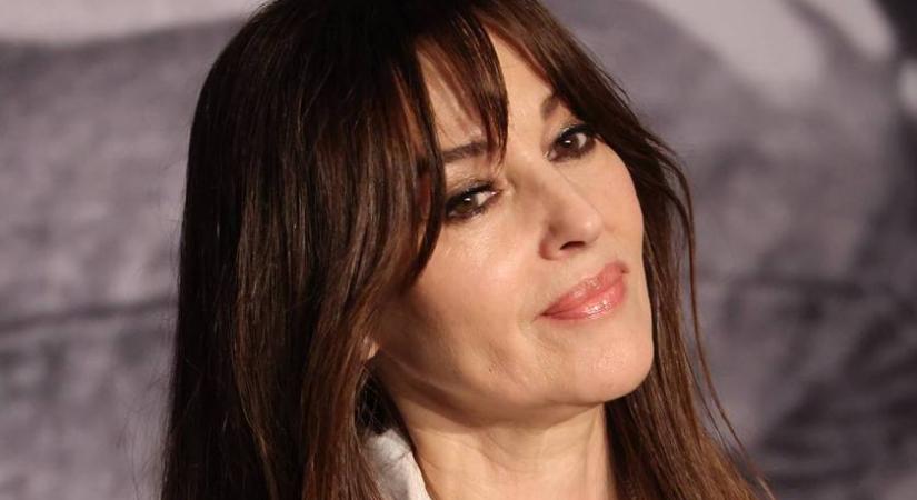 Tiszta Monica Belucci ez a magyar női politikus: a kommentelők elájulnak a szépségétől