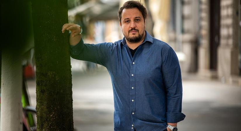 Az örökölt hallgatás ellen – Kovács Krisztiánnal A fény magányosságáról
