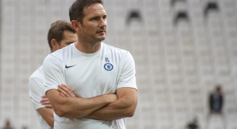 Arbeloa és Lampard neve is felmerült a Fulham kispadjára
