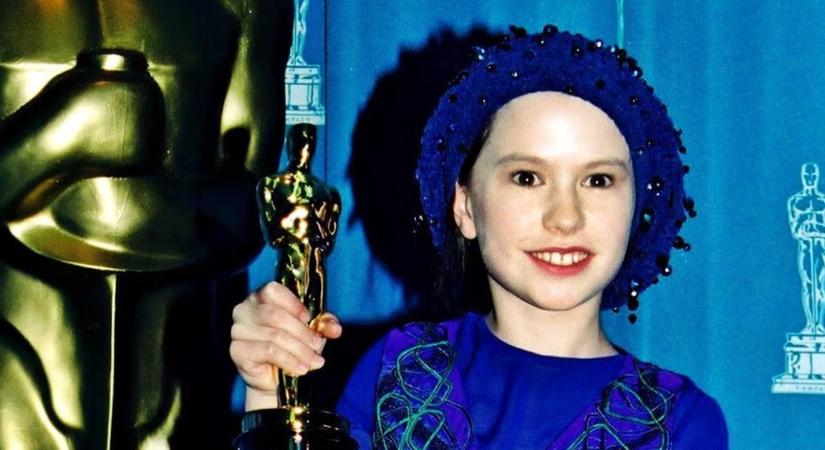 A képen látható kislány 11 évesen kapott Oscar-díjat – Ma már 43 éves, így néz ki napjainkban!