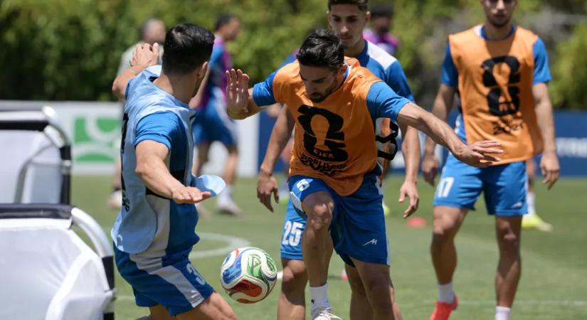 Irán panaszt tett, mert csak 24 órával a következő vb-meccsük előtt léphetnek be Amerikába