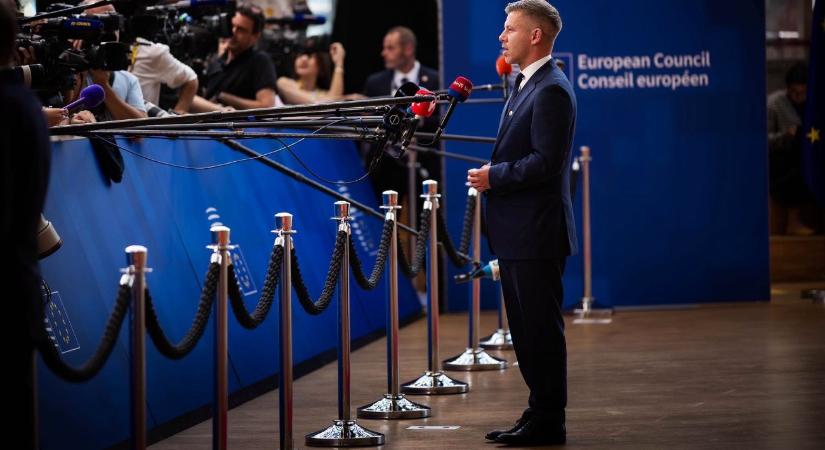 „Nem népszerű szeretnék lenni Brüsszelben” – Magyar Péter az EU-csúcs második napjának reggelén