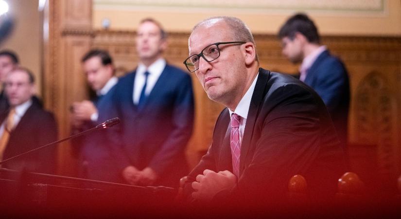 Tarr Zoltán közölte, feloldották a Fidesz által blokkolt ukrán sajtótermékek tiltását