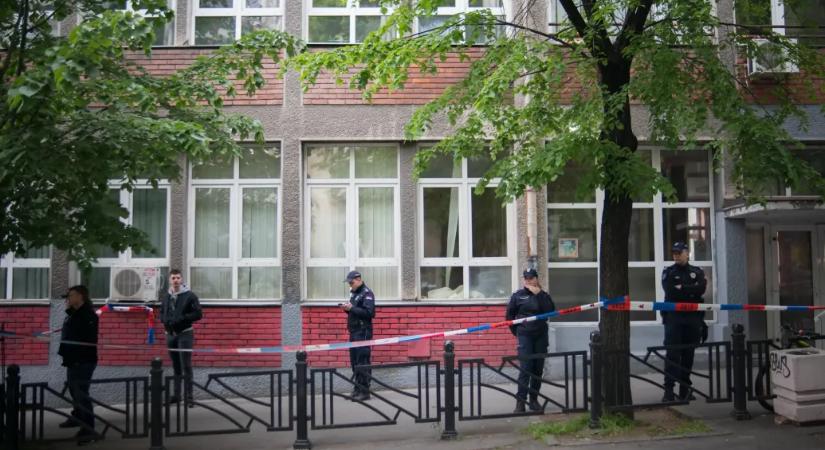 Másodjára is súlyos börtönbüntetést kaptak a belgrádi iskolában vérengző fiú szülei