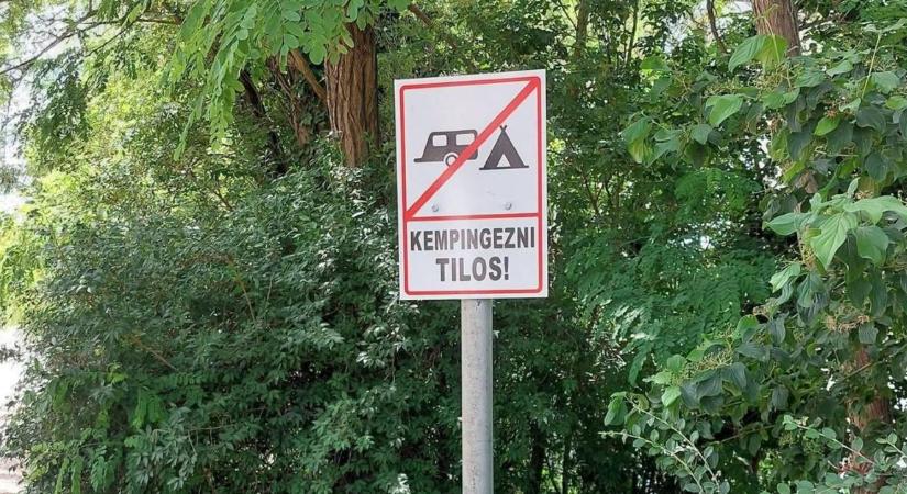 Kempingezhet-e a parton a horgász? Óriási vitát váltott ki a sátorozás